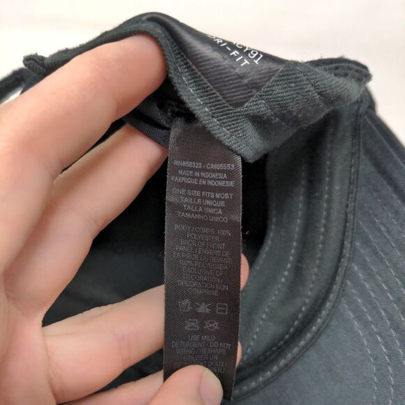 Mickey Mouse Slideback Hat Black OSFM Embroidered Legacy91 Nike Dri-Fit Disney - Picture 10 of 10